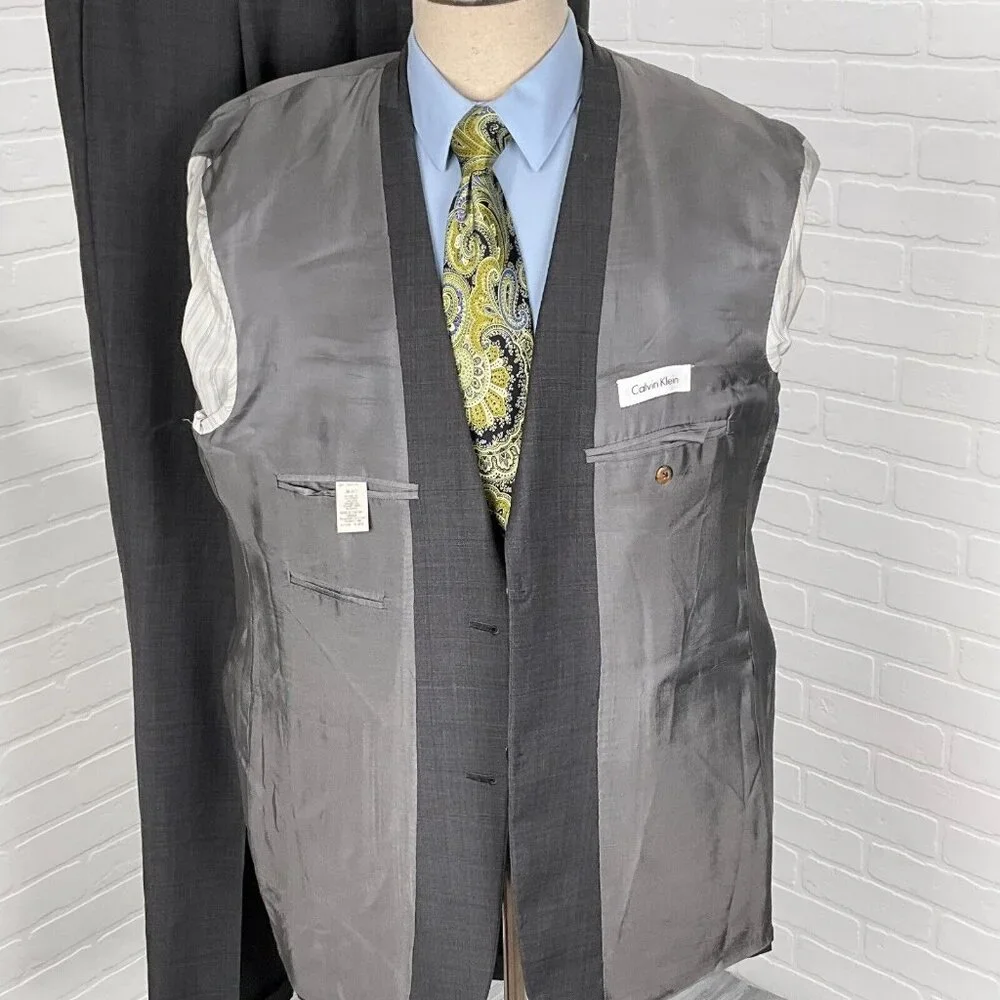 Calvin Klein‎ Suit Men 44 38Wx32L Gray Blue Plaid Wool Union Canada